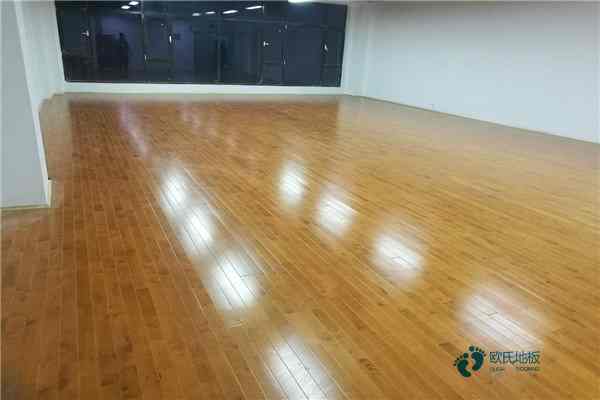湖州室內(nèi)運動木地板建設