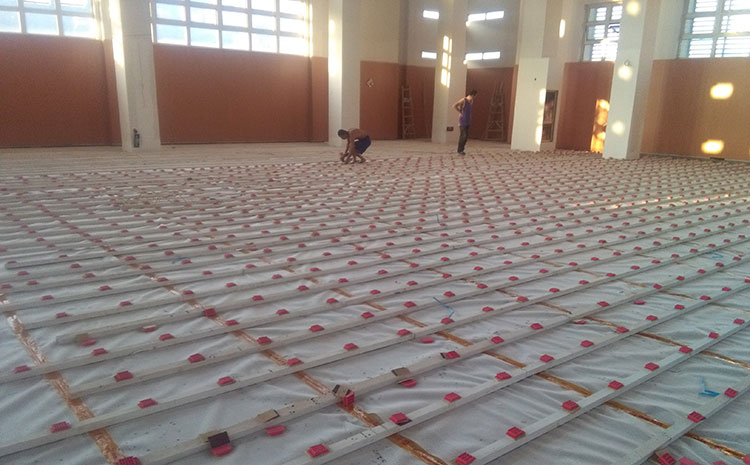 俄勒岡松籃球館木地板生產(chǎn)廠家