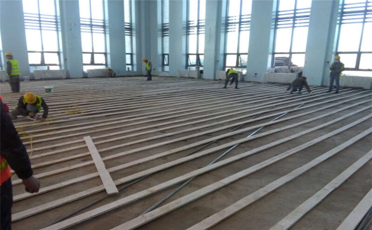 橡膠木舞臺實木地板哪個品牌好？