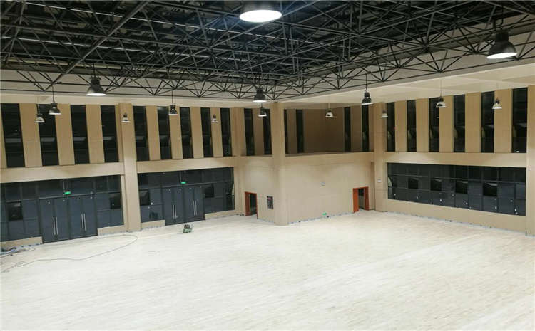 山西楓木體育木地板價(jià)格