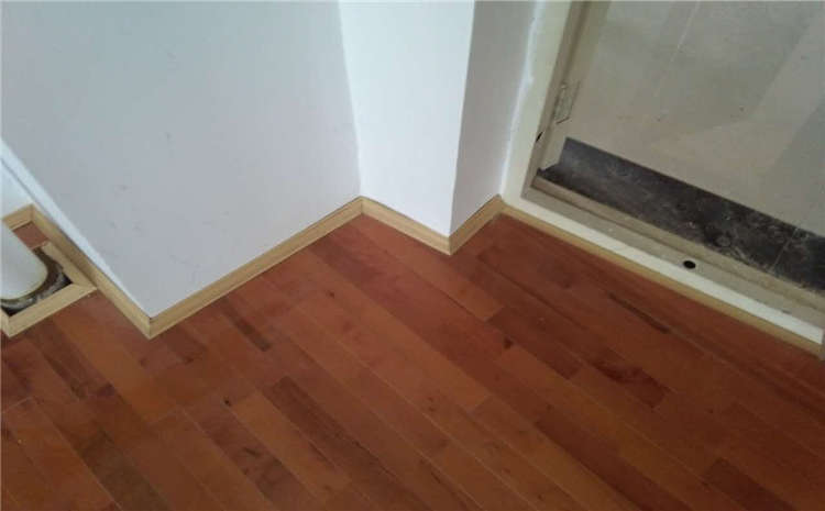 內蒙古專業體育木地板批發