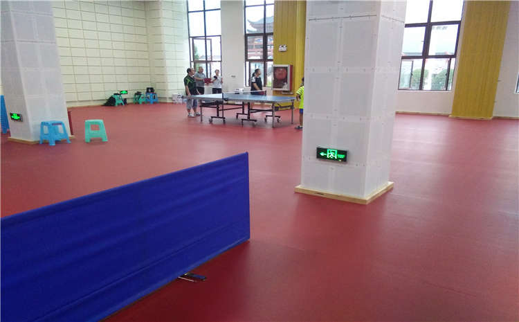 松木籃球運動地板哪個牌子好？