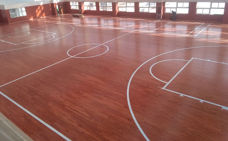 學(xué)校籃球場地木地板批發(fā)