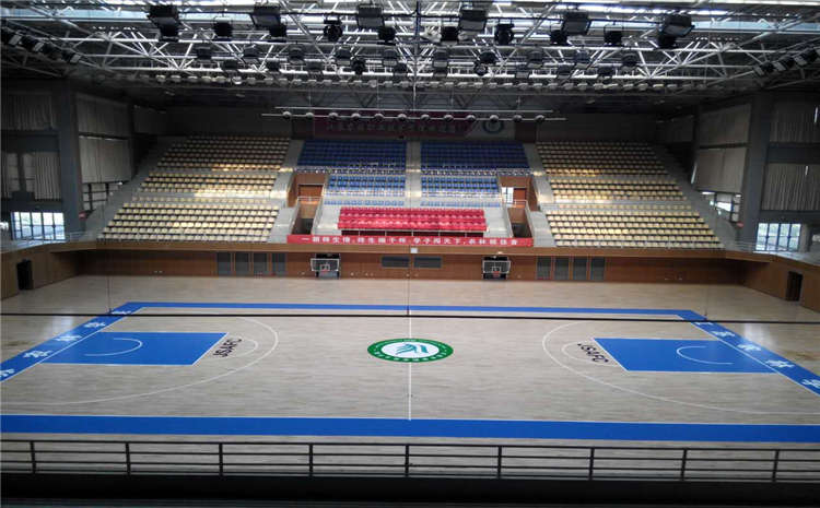 22厚實木運(yùn)動地板生產(chǎn)廠家