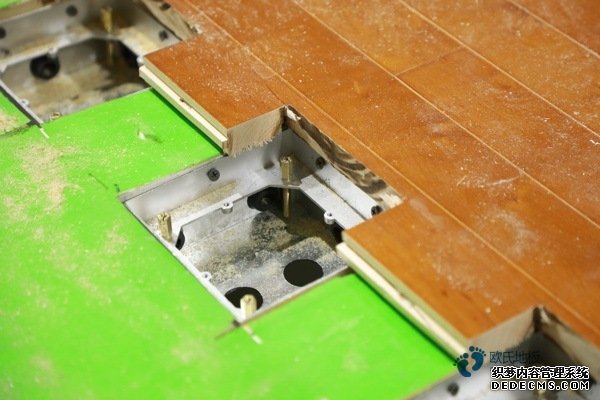 專業籃球館木地板什么牌子好